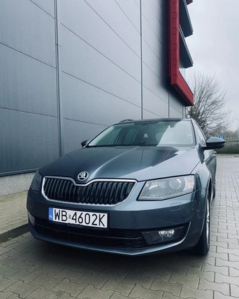 Skoda Octavia cena 53500 przebieg: 185700, rok produkcji 2015 z Warszawa małe 211